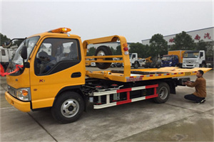 东昌区哪里有拖车服务